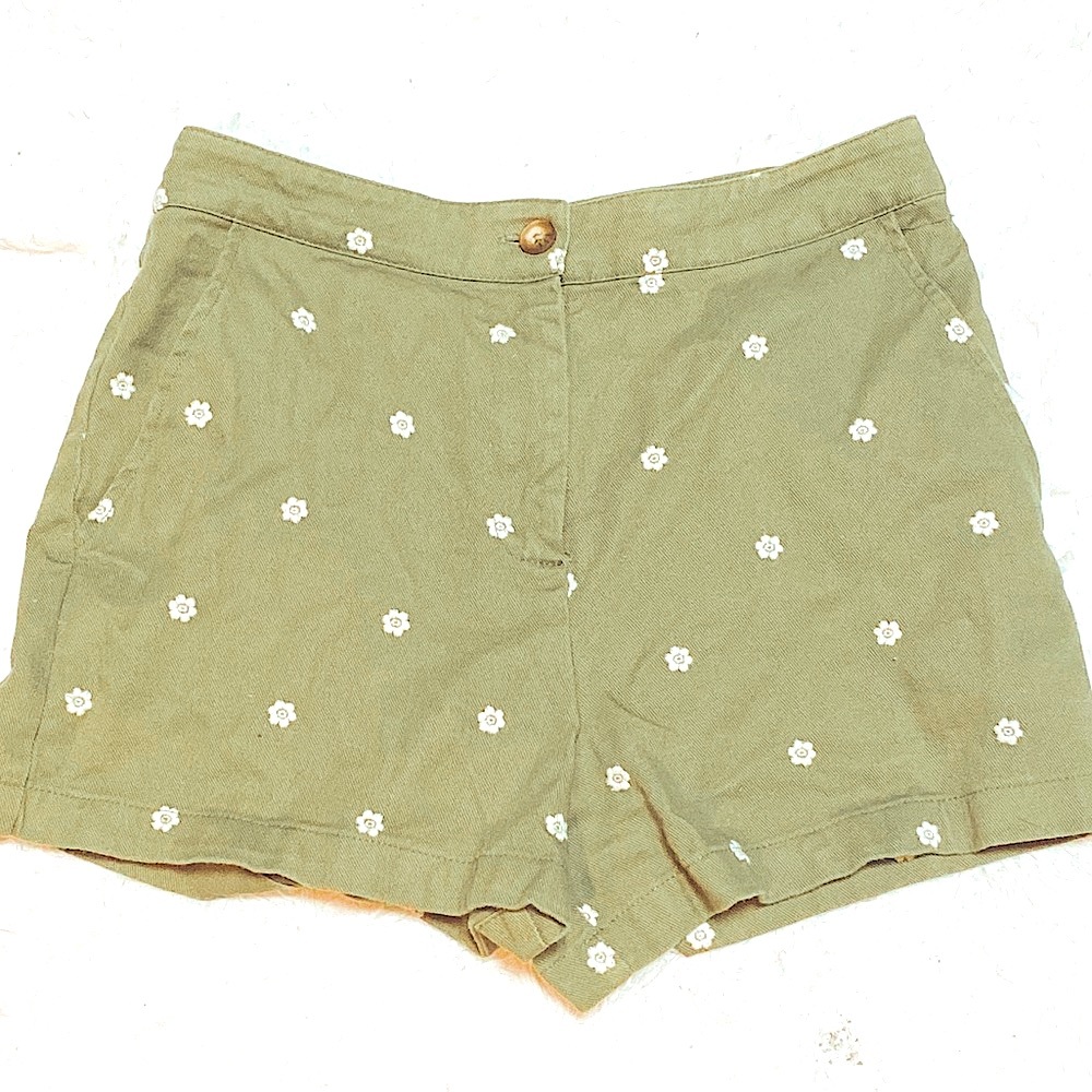 Olive Green Daisy Embroidered High Waisted Shorts
